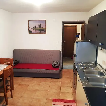 Marica Apartman *
